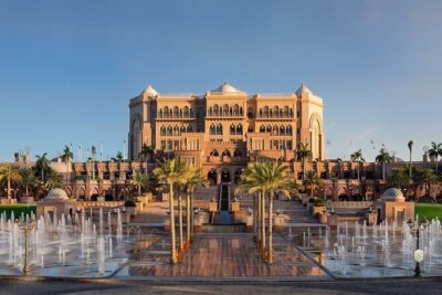 Private - Full Day Abu Dhabi City Tour with Sheikh Zayed Mosque Visit - Sheikh Zayed Grand Mosque: how to make the most of one guided hour