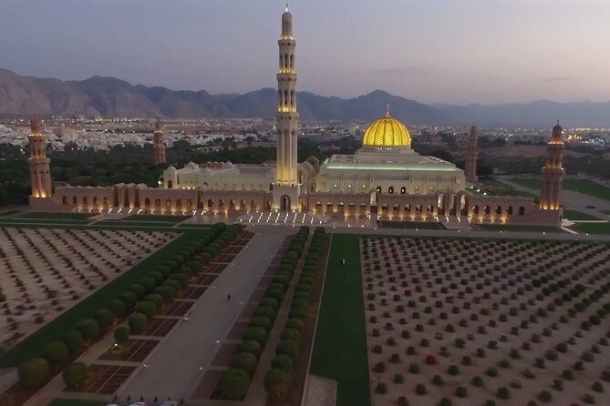 Private Half-Day Tour to Grand Mosque-Nakhal Fort and Hotspring - Sultan Qaboos Grand Mosque: The Carpet, the Scale, the Quiet