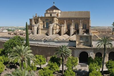Private Mosque-Cathedral Tour in Cordoba - Your guide’s role: Sarah, Zahara, and Angela set the tone