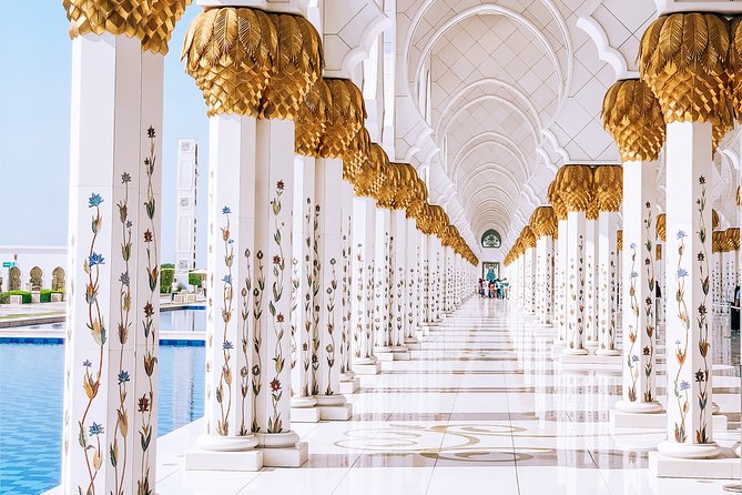 Private Round-Trip Sheikh Zayed Grand Mosque Tour from Dubai Inc. Transport - Marble, domes, chandeliers, and the famous carpet