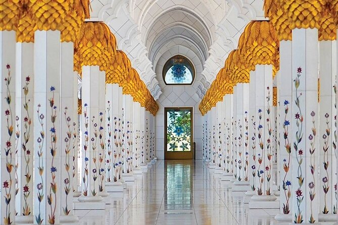 Private Sheikh Zayed Mosque Tour from Dubai - Dubai to Abu Dhabi in an Air-Conditioned Private Vehicle