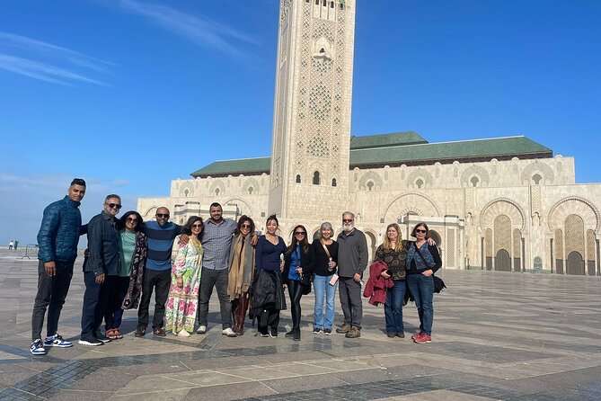 Private Tour Casablanca with Lunch, Mosque Entrance Included - Sacré-Cœur at Arab League Park: Gothic-Art Deco in 1930s Casablanca