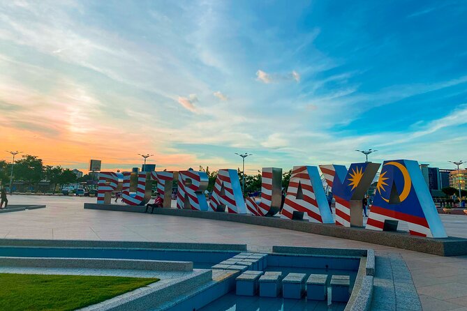 Putrajaya Half Day Tour with Pink Mosque & River Cruise(SIC) - A low-effort circuit through Putrajaya’s modern sights