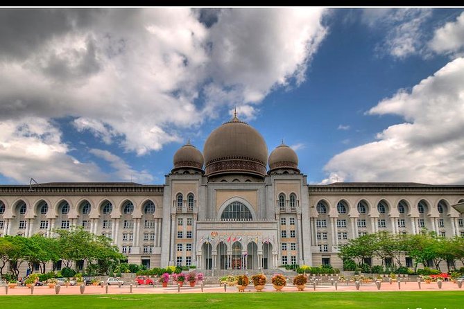 Putrajaya Tour with Traditional Boat Cruise & Pink Mosque (Private) - How Much Is It, and Is It Good Value?