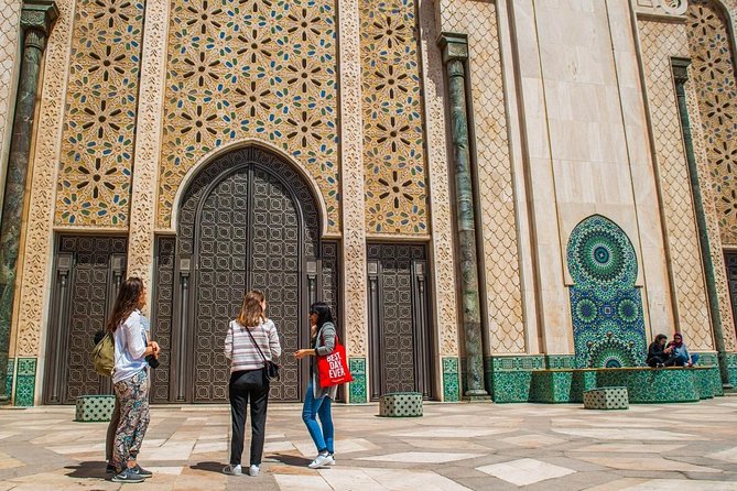 Religious Casablanca: Private Spiritual Tour Including Hassan II Mosque Visit - Mellah and the Old Jewish Quarter: How Much You Can See in 20 Minutes