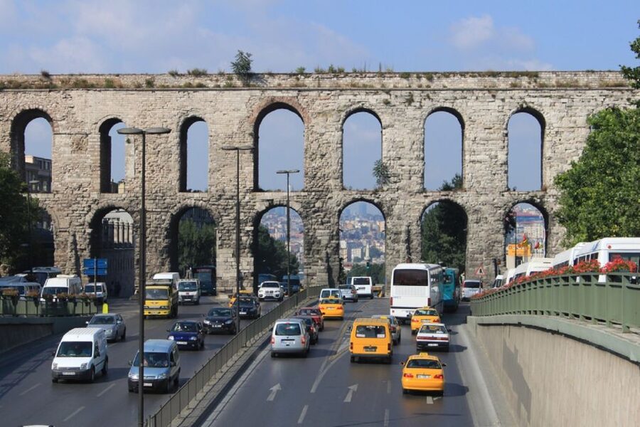 Roman Aqueduct, Sehzade Mosques &Women's Market - Getting to Fatih by Tram (and Why It’s Smart)
