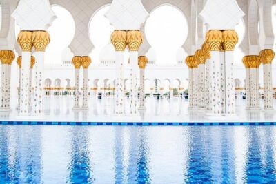 Sheikh Zayed Grand Mosque | Abu Dhabi City Tour | Private SUV - Emirates Palace lobby and Presidential Palaces views: the photo stop with real wow