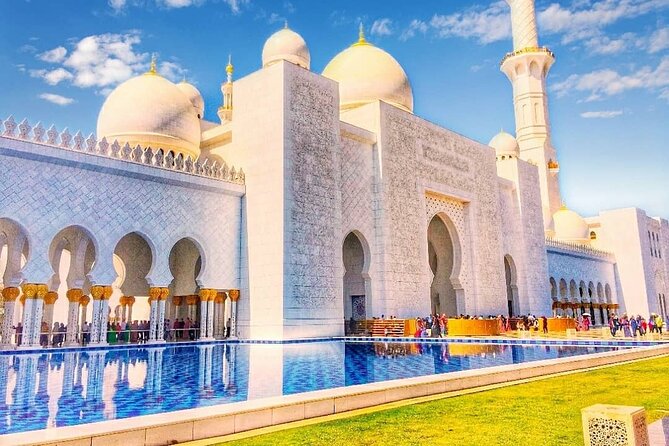 Sheikh Zayed Grand Mosque with Ferrari World from Dubai - The real itinerary flow: how to think about the day