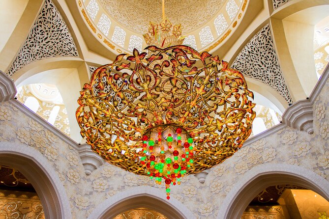 Sheikh Zayed Mosque Half Day Tour in Abu Dhabi - Why Sheikh Zayed Grand Mosque is worth a half day