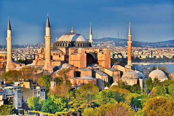 Small Group Istanbul Tour: Hagia Sophia, Blue Mosque & Bazaar - Pickup, group logistics, and how much time you truly have