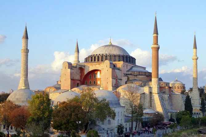 VIP Istanbul-Topkapi Palace Hagia Sophia Blue Mosque GrandBazaar - How the VIP Day Gets You Oriented Fast (9:00 Start, 7–8 Hours)
