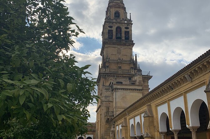Visit Cathedral Mosque of Córdoba - Entering the Mezquita: your meeting point and the easiest way to start